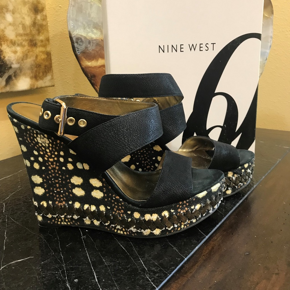 Nine West Wedge Sandal NW Cocktail Hr Size 7.5M